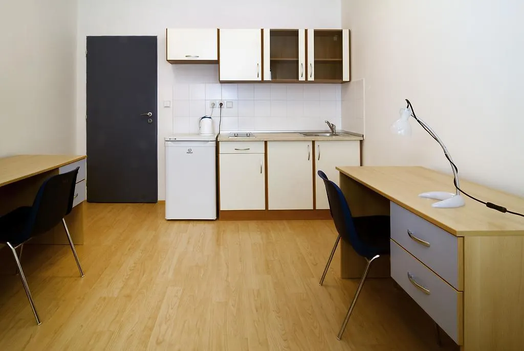 Young Space Hostel Brno 0*,